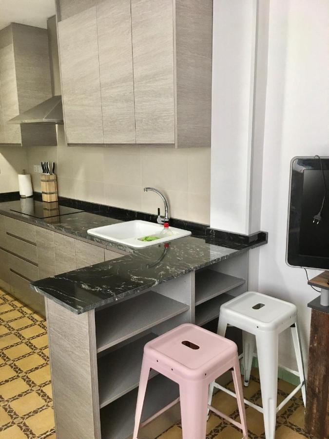 Cerca Del Centro De Alicante Exteriör bild